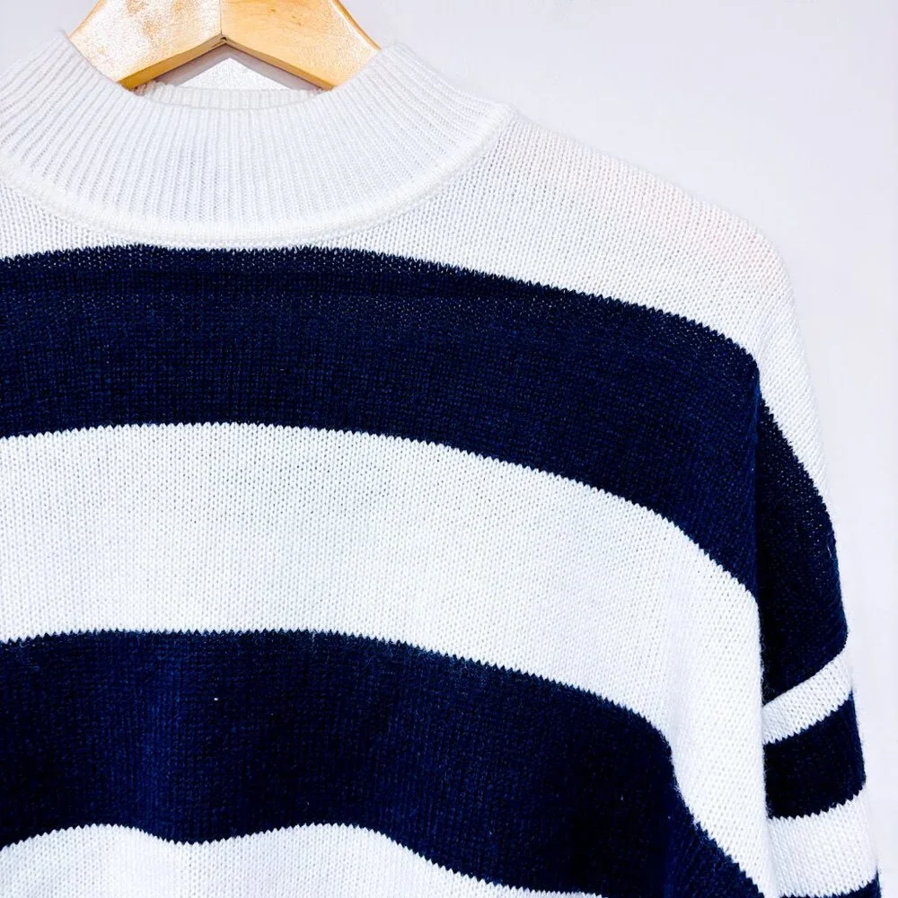 H&M Navy & White Striped Cropped Knit Sweater Mock Neck | Medium * - Picture 4 of 7